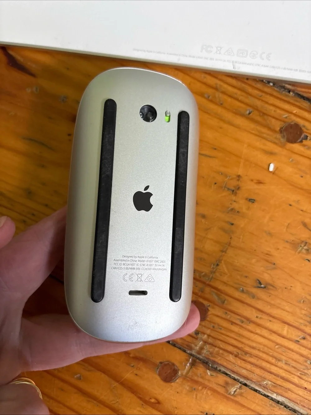 Apple A1644 Magic Wireless Bluetooth Keyboard and A1657 Magic Mouse 2 Combo